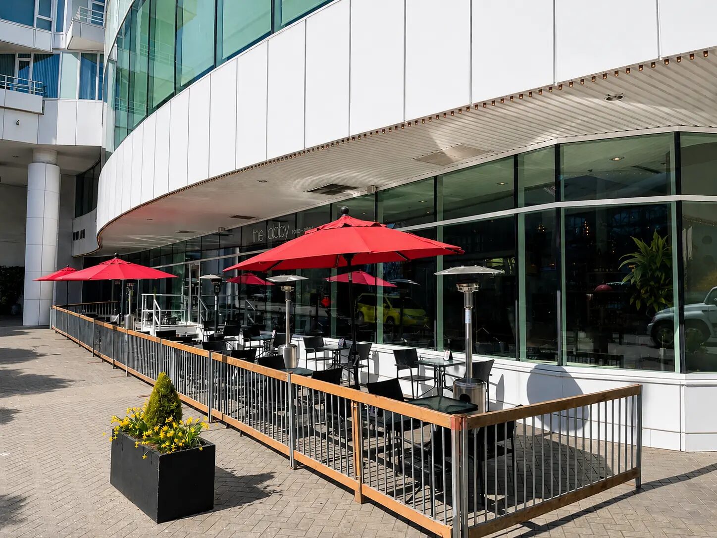 The Lobby Restaurant & Lounge